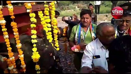 VIDEO : सम्मेत शिखर तीर्थ के दर्शनार्थ पाली से निकली जिनशासन एक्सप्रेस, 1100 यात्री हुए सवार