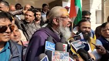 पुष्कर में कैब के समर्थन में रैली निकाली