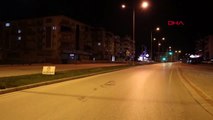 Denizli'de vatandaşlar market, fırın ve akaryakıt istasyonlarına akın etti