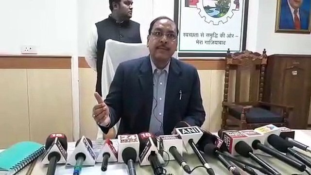 Ghaziabad: प्रदूषण फैलाने पर 22 किसानों पर लगा 5 लाख 50 हजार रुपये का जुर्माना