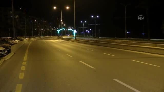 İzmir'de sokağa çıkma yasağının ardından sessizlik hakim