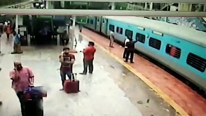 Rpf man saved one passenger's life