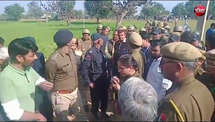 VIDEO: सीकर के रामपुरा गांव में जबरदस्त हंगामा, महिला ने फांसी लगाई