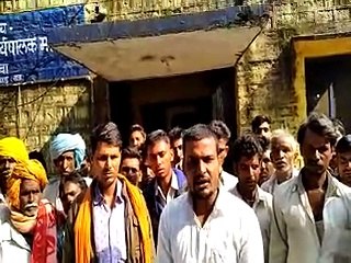 Angry farmers demonstrated if urea is not found