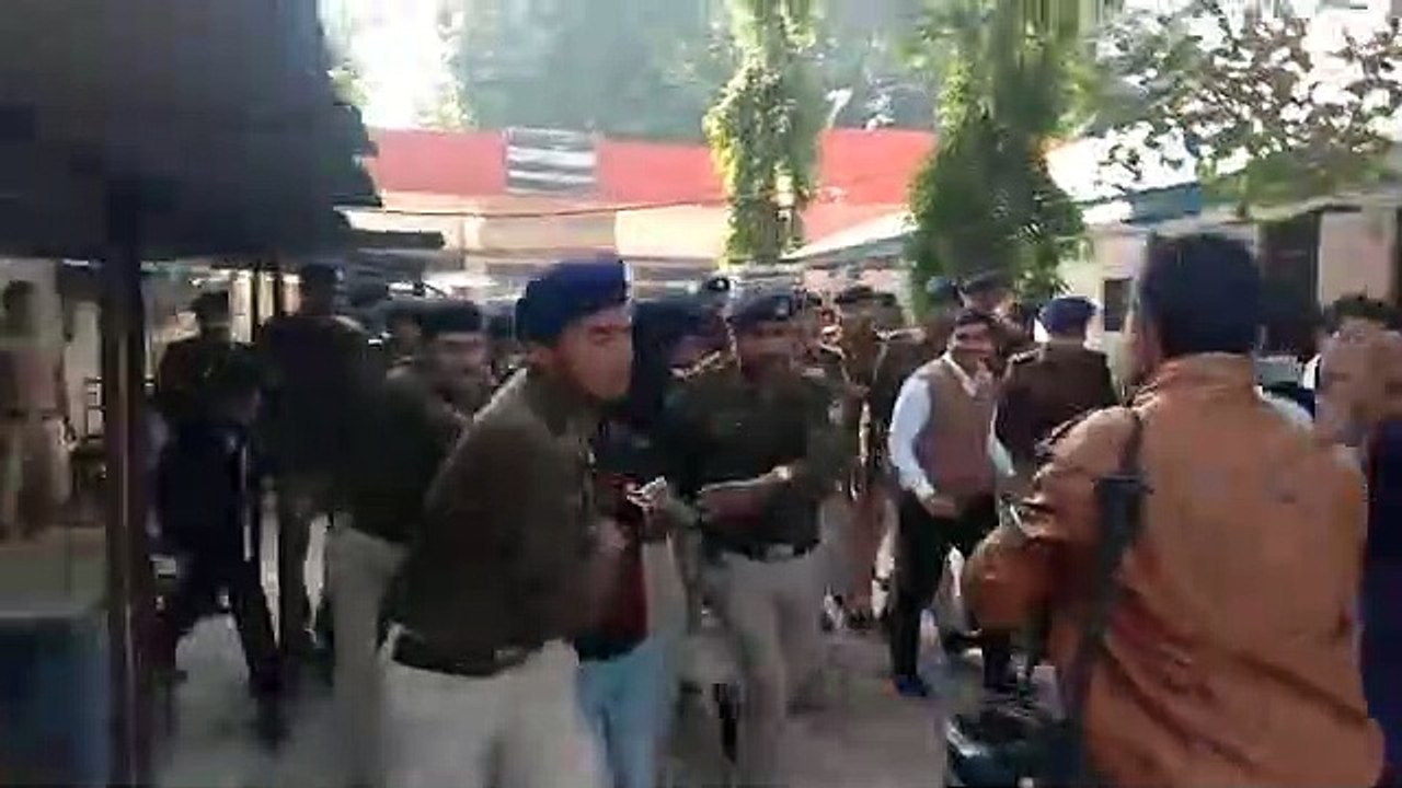 नशे में रात २ बजे उठा ले गया और खंडहर में फेंक दी थी लाश
