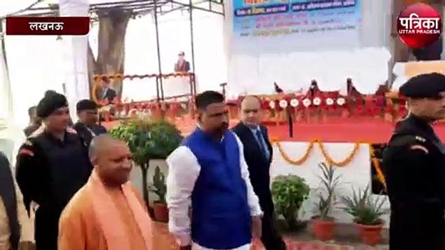 see video : लखनऊ के दो दिवसीय दौरे पर प्रियंका गांधी वाड्रा देखें क्या बोले नेता