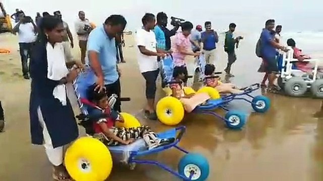 World disability day : Divyangs visited Marina Beach