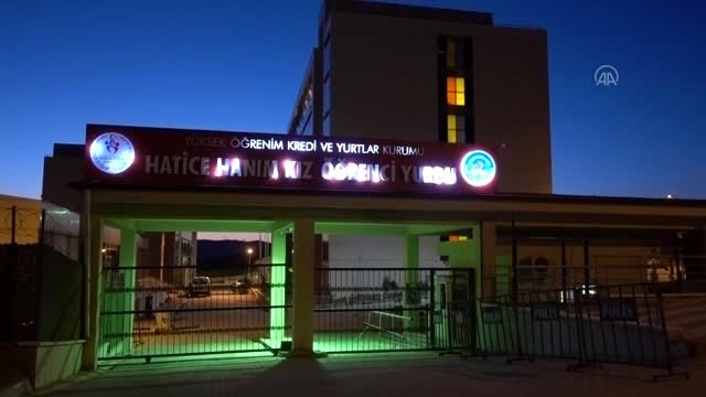 Kırıkkale'de karantinada kalanlara doğum günü sürprizi ve moral etkinliği