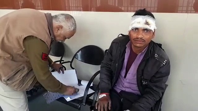 सब्जी बेचकर घर लौट रहे व्यापारी से बदमाशों ने की मारपीट, लूटे 17 हजार रुपये