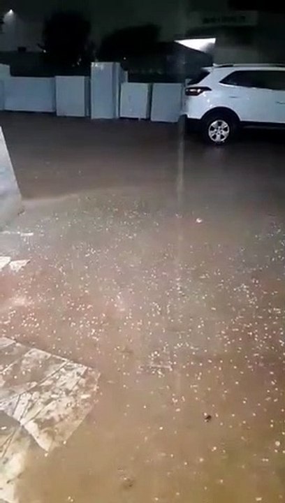 एक बार फिर  मौसम ने ली करवट : रात को तेज बारिश...