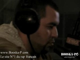 Larsen-nocturne-www.booska-p.com