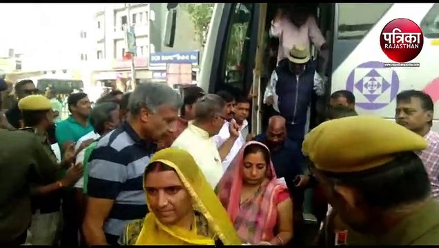 किसके सिर पर सजेगा ताज : सभापति पद के लिए मतदान प्रक्रिया जारी, सुरक्षा के किए कड़े इंतजाम