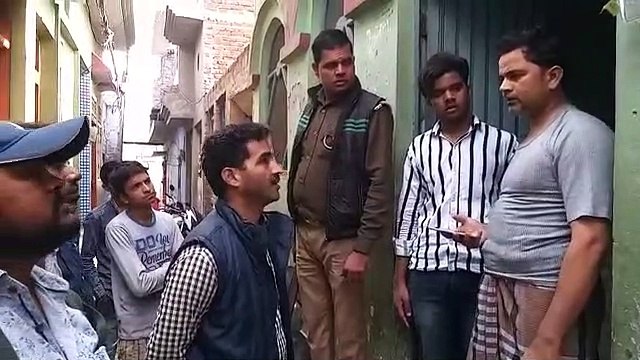 पास बिजली कनेक्शन नहीं है वह अपना कनेक्शन ले लें। जो उपभोक्ता कनेक्