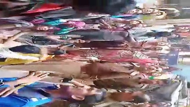 तीसरी मंजिल से दीवार सहित गिरा युवक, दर्दनाक मौत, पुलिस से बोले परिजन- शव को हाथ भी मत लगाना
