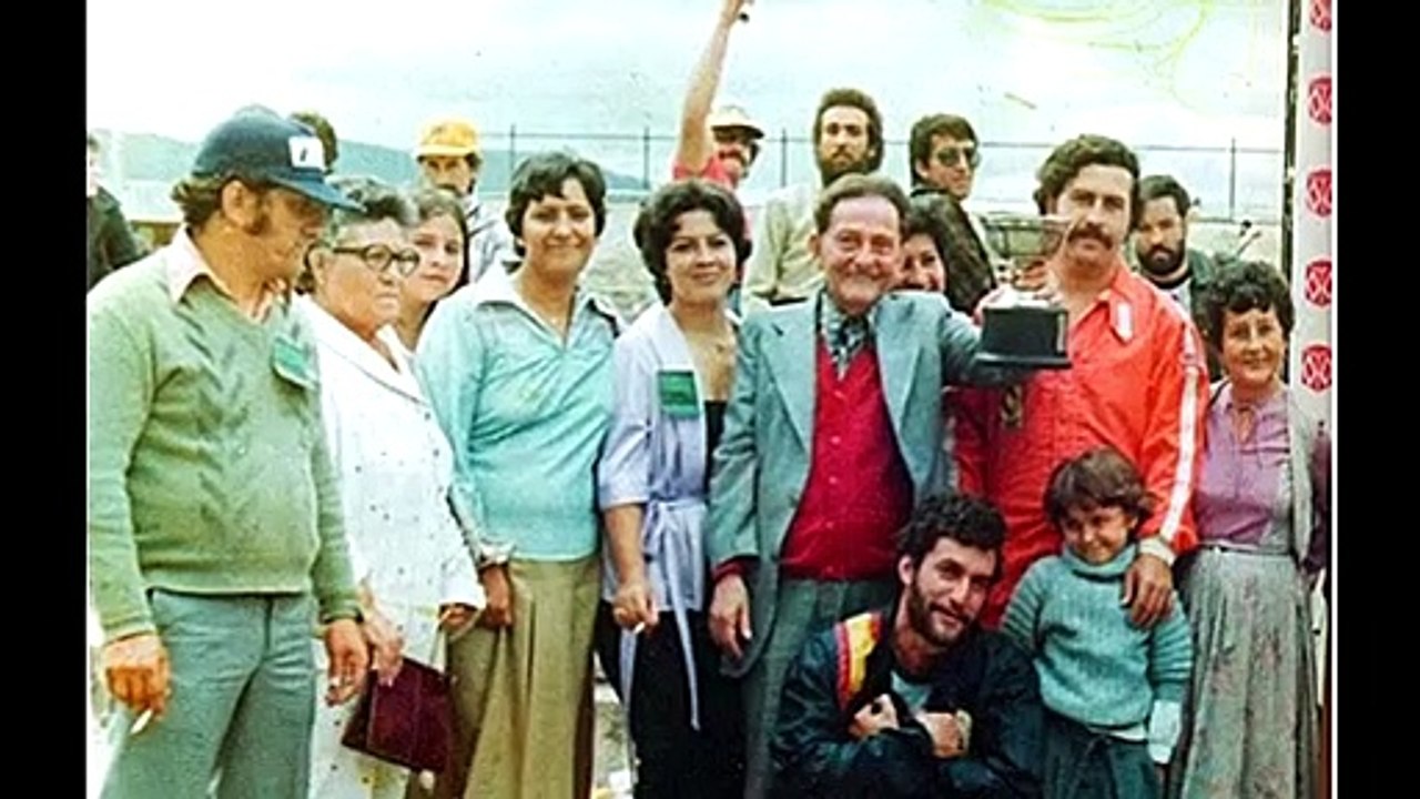 PABLO ESCOBAR MAS DE 100 FOTOS INEDITAS