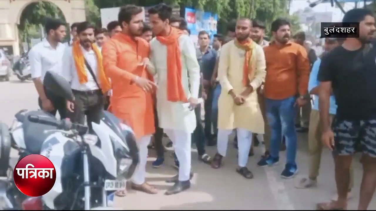 Video: कमलेश तिवारी के हत्यारों को फांसी देने की मांग की