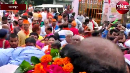 खुली जीप में निकले सुरेंद्र मैथानी तो दीदार को उमड़ी भीड़, लगे भारत माता जय के नारे