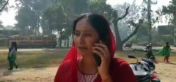 Rampur By Election: महिला बीएलओ से 'भाजपाइयों' ने कह दी यह  बात, डीएम से बात करते हुए रो पड़ीं- देखें वीडियो