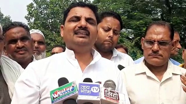 योगी सरकार पर छात्र राजनीति कुचलने का लगाया आरोप, राज्यपाल से की ये मांग, देखें वीडियो