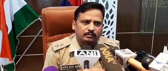 मेरठ में मिला दस लाख के पटाखों का जखीरा