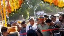 cm ashok gehlot presented turban to little girl in jodhpur