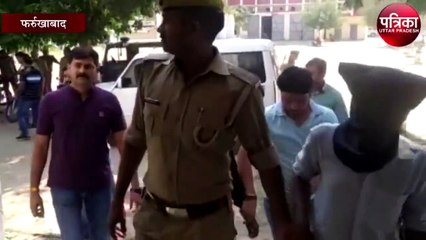 पुलिस ने दो तस्करों सहित अवैध असलाओं का जखीरा पकड़ा