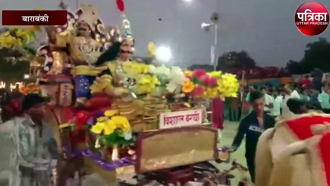 रामलीला का अद्भुत नजारा, 40 फुट ऊंचे रावण का हुआ दहन