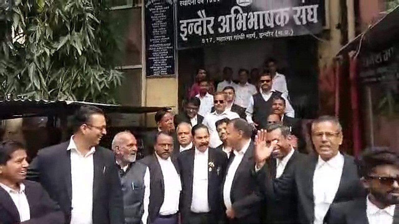 पांच हजार वकीलों ने नहीं किया काम, छह हजार प्रकरणों की सुनवाई टली
