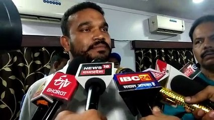 Pistol on the complainant to avoid Lokayukta