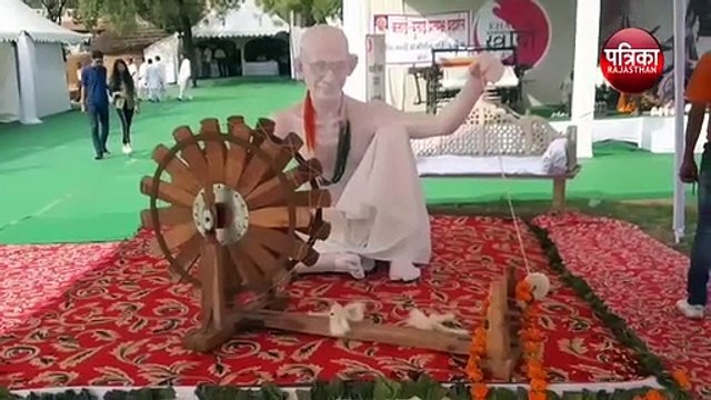 Mahatma Gandhi Jayanti : Gandhi Utsav में खादी का सौंदर्य