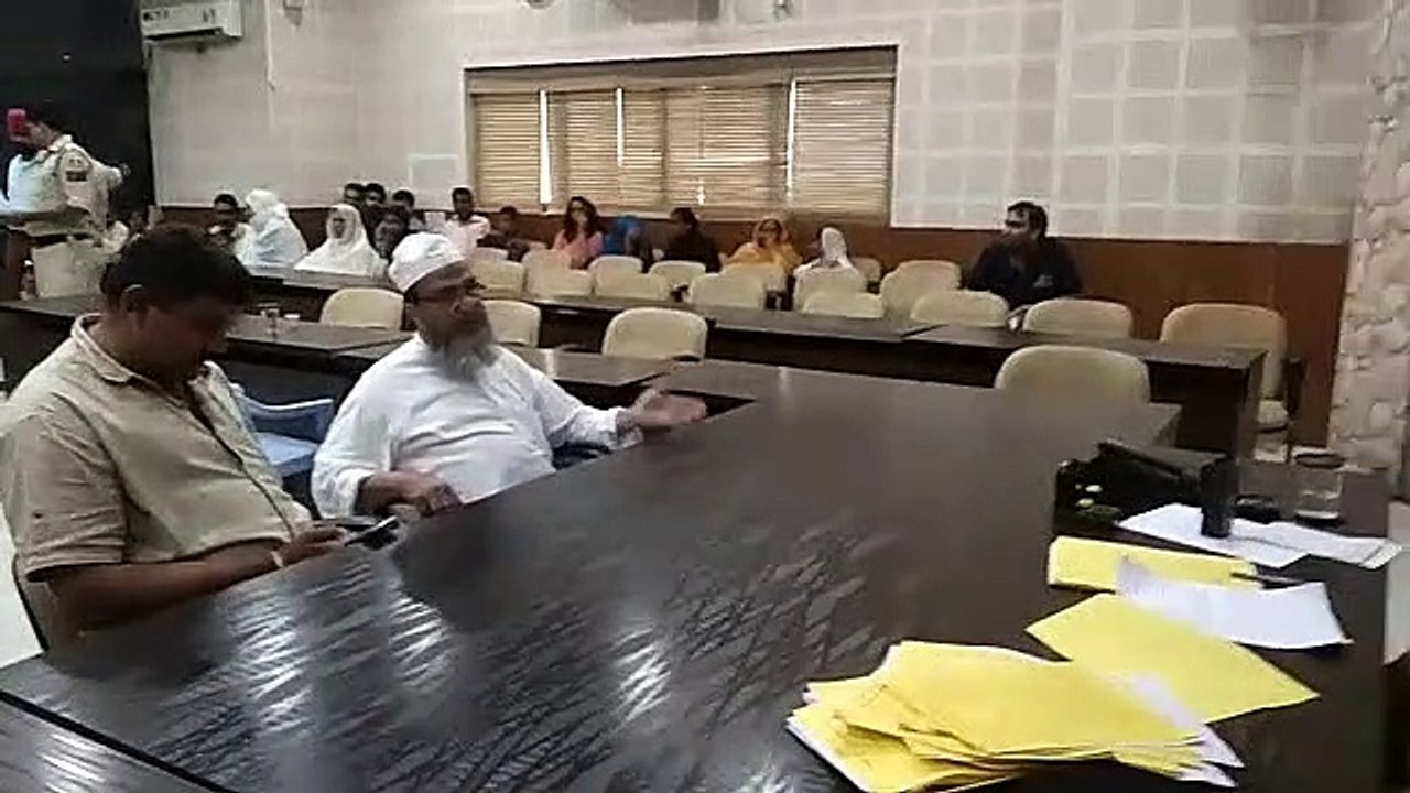 पूरे सिस्टम में भांग घुली है, कहते हैं हम भिंड...