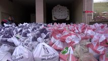 HAKKARİ-Esendere Belediyesi'nden 500 aileye gıda yardımı