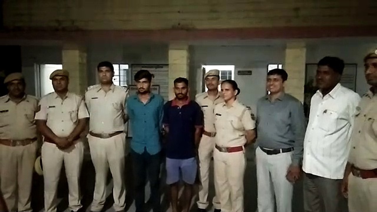 Salman was threatened by Lawrence for gaining cheap popularity