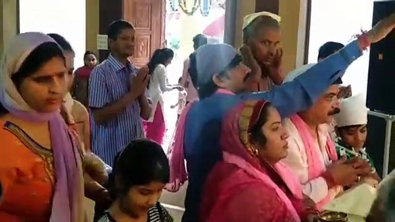 मां शैलीपुत्री की पूजा के साथ नवरात्रि शुरू