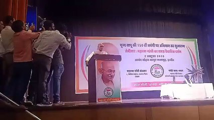 दिग्विजयसिंह की फिसली जुबान, इमरान खान को बोल दिया ‘प्रधानमंत्री जी’