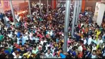 शारदीय नवरात्र के प्रथम दिन सुहागनगरी के देवी मंदिर पर इस कदर उमड़ी श्रद्धालुओं की भीड़, मां की