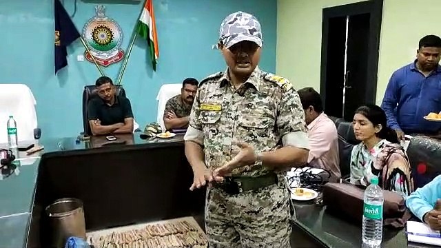 बाल-बाल बचे रमन सिंह, जिस रास्ते से होकर जाने वाले थे सभा संबोधित करने, वहां मिला 60 किलो IED बम