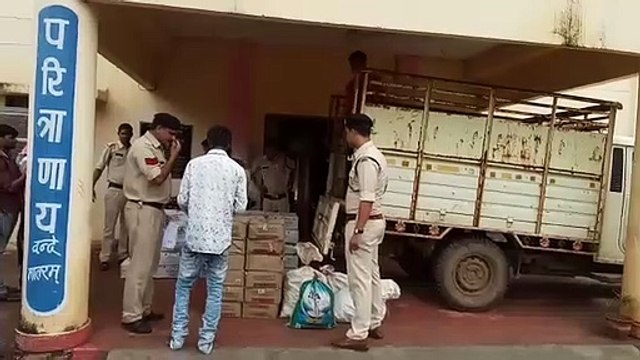 अवैध शराब बेचते युवक को पुलिस ने पकड़ा