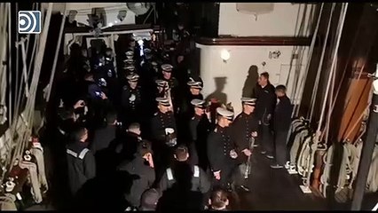 El buque Juan Sebastián Elcano celebra la única procesión de España