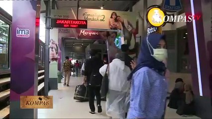 Descargar video: Di Rumah Aja dan Peduli Sesama  | Gelap Terang Penanganan Corona  BERKAS KOMPAS (Bag3)