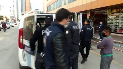 Polis pazara bisikletiyle gelen çocuğu evine bıraktı