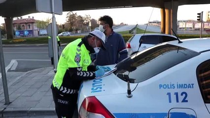 Annesine gitmek için sokağa çıkan kişiye 793 lira ceza