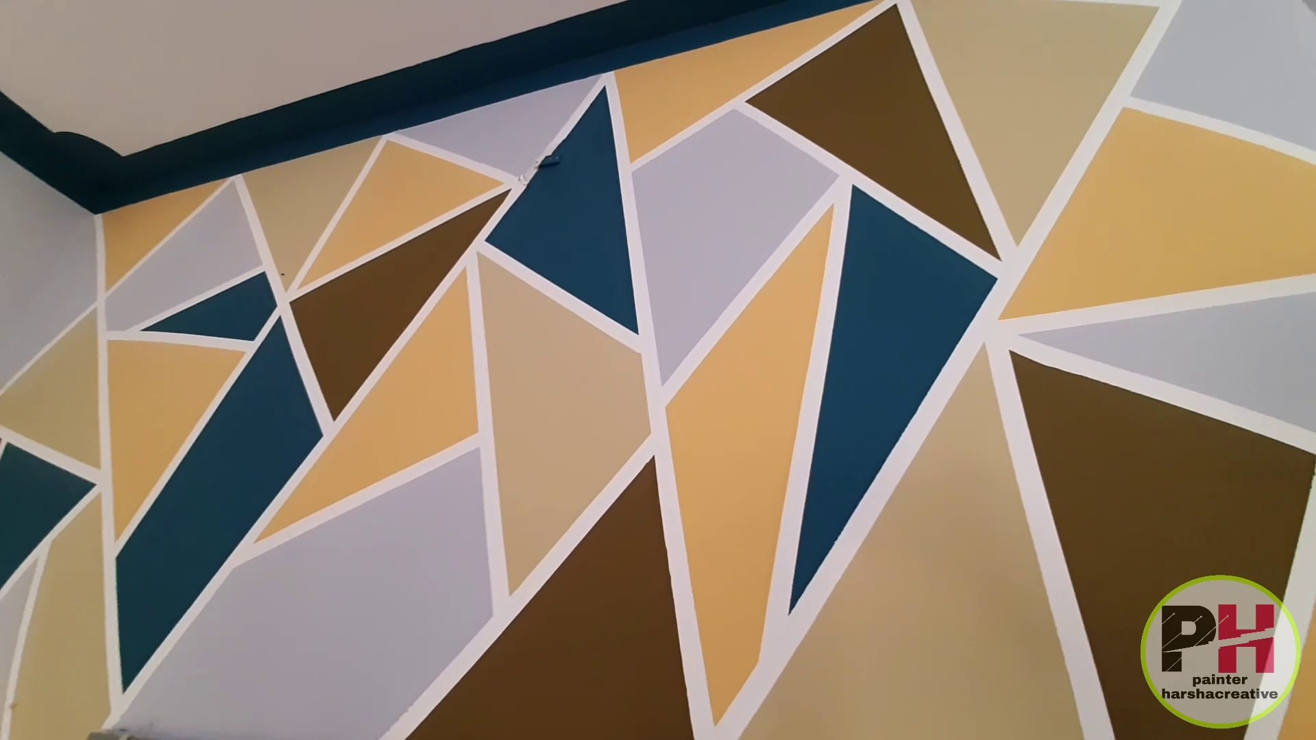 Geometric pattern design on interior walls #geometricpattren