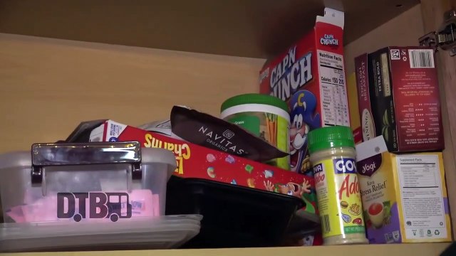 While She Sleeps - BUS INVADERS Ep. 1572