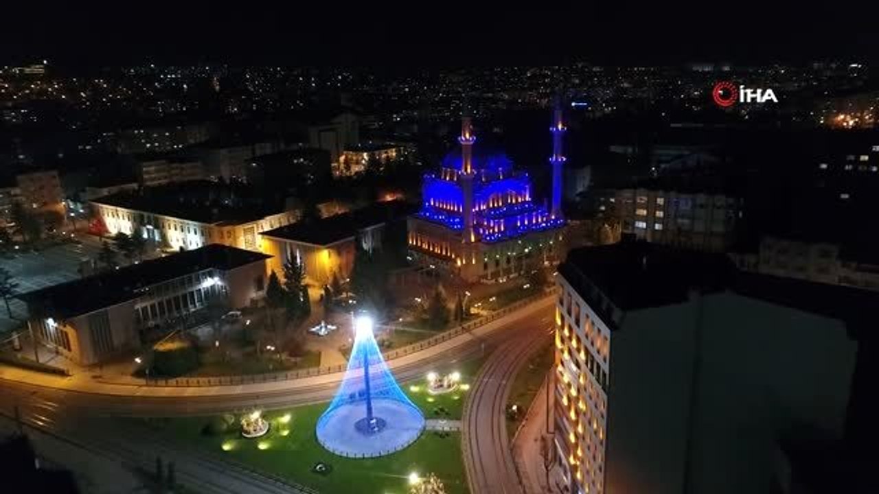 Yasak gecesi Eskişehir sokakları havadan görüntülendi