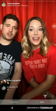 El video en el que Michael Bublé le dio un codazo en vivo a Luisana Lopilato