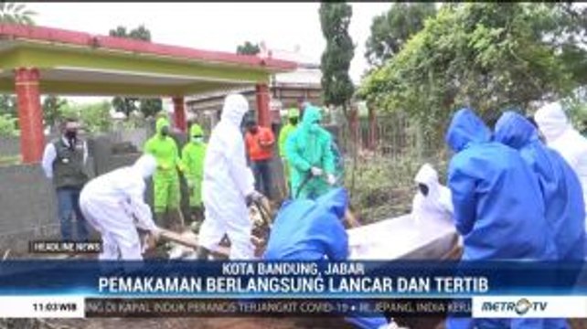 Ridwan Kamil Tinjau Proses Pemakaman Pasien Covid-19