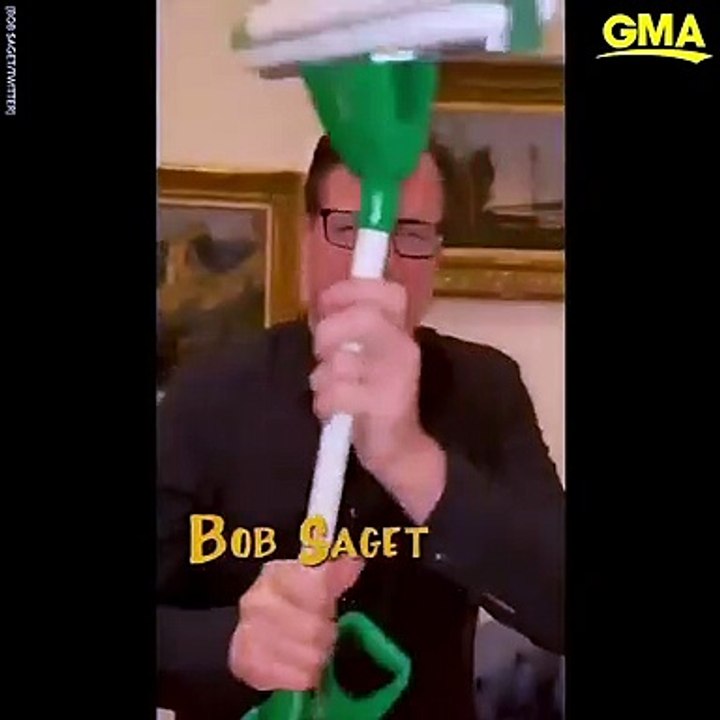 Historique : Les acteurs de la série "La Fête à la Maison" se réunissent à nouveau pour refaire le générique en version "La Fête en quarantaine" !