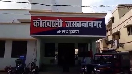 इटावा: पुलिस ने धारा 188 के दो अपराधियों के खिलाफ की कार्रवाई