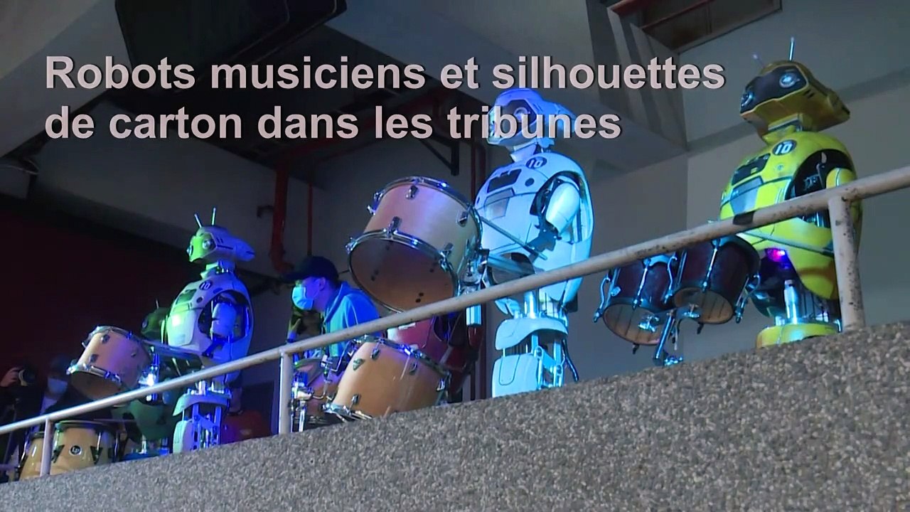 Taïwan: robots et mannequins en tribune pour la saison de baseball